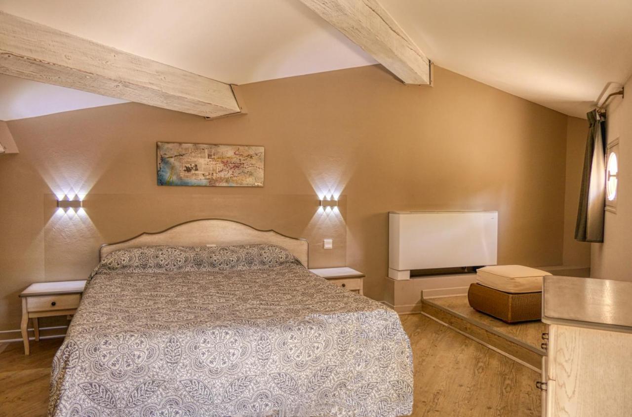 Les Residences De Metifiot Saint-Rémy-de-Provence Zewnętrze zdjęcie